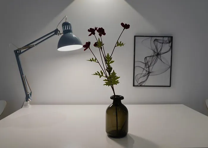 Zentral & Modern Naehe Duesseldorf Und Koeln * Wuppertal